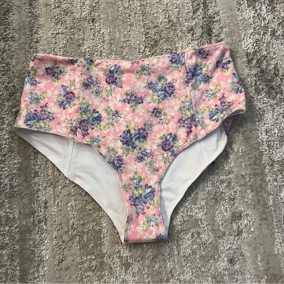 NWT LoveShackFancy Bikini - Picture 8 of 11